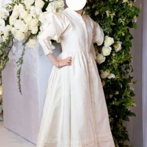 Beautiful Harfenes Ivory gown, sister of the bride.