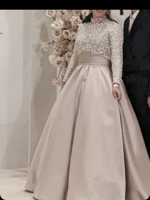 Magnificent custom gown to rent – Instagowns