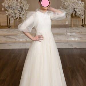 Stunning, Marchesa ivory gown size 12 for sale