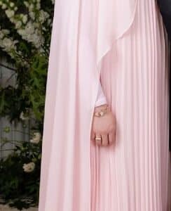 Sophisticated maternity gown that can work for many sizes