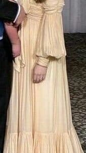 STUNNING FLATTERING BUTTER ZIMMERMAN GOWN